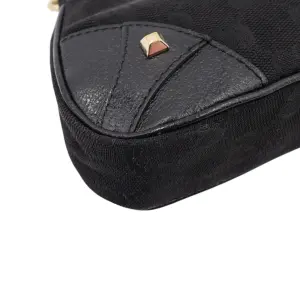 Gucci GG Canvas Nail Chain Pochette Black Gucci Gucci 23 Gucci GG Canvas Nail Chain Pochette Black Gucci Gucci 23