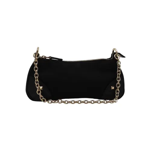 Gucci GG Canvas Nail Chain Pochette Black Gucci Gucci Gucci GG Canvas Nail Chain Pochette Black Gucci Gucci