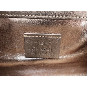 Gucci Romy Clutch Gold Metallic Gucci Gucci 24