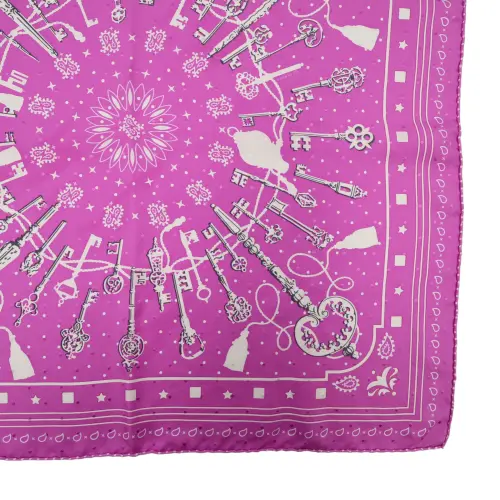 Hermès Carré 55 Les Clés Silk Scarves and shawls Hermes 10 Hermès Carré 55 Les Clés Silk Scarves and shawls Hermes 10