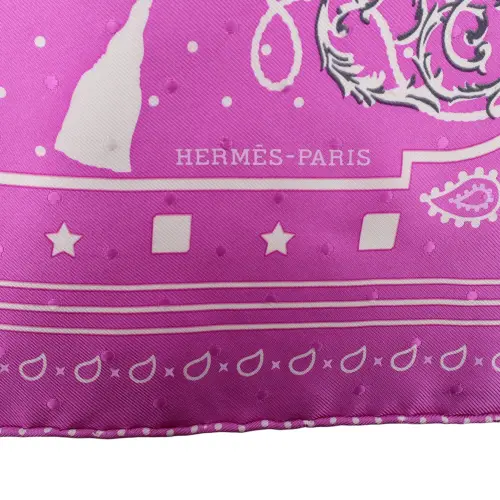 Hermès Carré 55 Les Clés Silk Scarves and shawls Hermes 11 Hermès Carré 55 Les Clés Silk Scarves and shawls Hermes 11