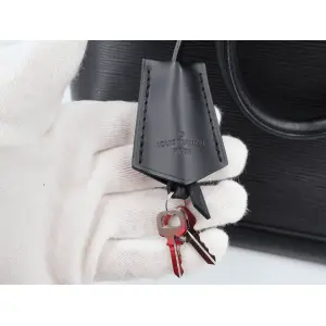 Louis Vuitton Alma PM Epi Black Carrier bags Louis Vuitton 30