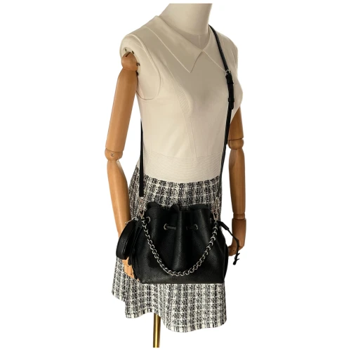 Louis Vuitton Bella Black Carrier bags Louis Vuitton 6 Louis Vuitton Bella Black Carrier bags Louis Vuitton 6