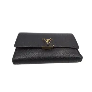Louis Vuitton Capucines Compact Wallet Louis Vuitton Louis Vuitton 21