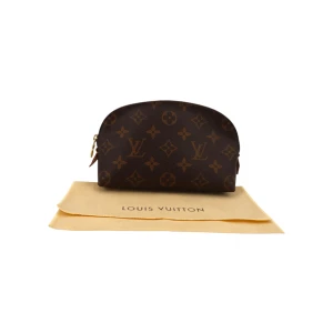 Louis Vuitton Cosmetic Pouch PM Monogram Louis Vuitton Louis Vuitton 17