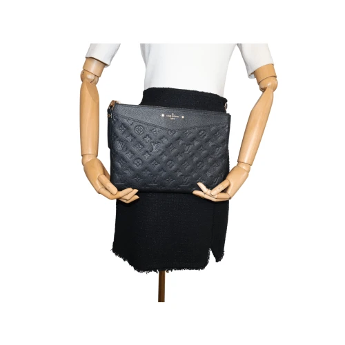 Louis Vuitton Daily Pouch Handbags Louis Vuitton 6