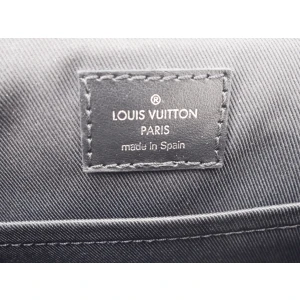 Louis Vuitton District PM Für Herren Louis Vuitton 29