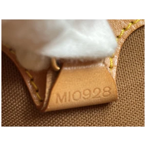 Louis Vuitton Ellipse PM Monogram Canvas Carrier bags Louis Vuitton 37