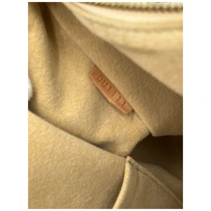 Louis Vuitton Evora Damier Azur Carrier bags Louis Vuitton 35 Louis Vuitton Evora Damier Azur Carrier bags Louis Vuitton 35