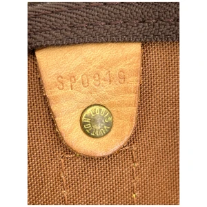 Louis Vuitton Keepall Bandouliere 50 Monogram Canvas Carrier bags Louis Vuitton 50 Louis Vuitton Keepall Bandouliere 50 Monogram Canvas Carrier bags Louis Vuitton 50