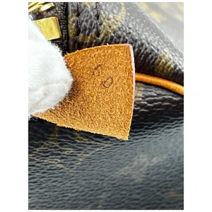 Louis Vuitton Keepall 50 Monogram Canvas Carrier bags Louis Vuitton 29 Louis Vuitton Keepall 50 Monogram Canvas Carrier bags Louis Vuitton 29