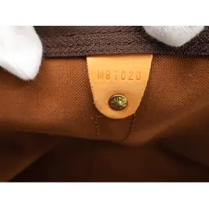 Louis Vuitton Keepall 55 Bandouliere Monogram Canvas Carrier bags Louis Vuitton 42 Louis Vuitton Keepall 55 Bandouliere Monogram Canvas Carrier bags Louis Vuitton 42