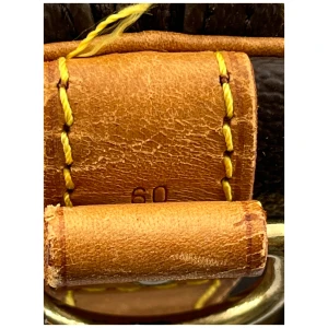 Louis Vuitton Keepall Bandouliere 60 Monogram Canvas Carrier bags Keepall 60 35