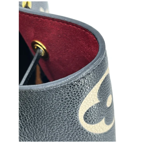 Louis Vuitton NéoNoé MM Bicolor Empreinte Carrier bags Louis Vuitton 19 Louis Vuitton NéoNoé MM Bicolor Empreinte Carrier bags Louis Vuitton 19