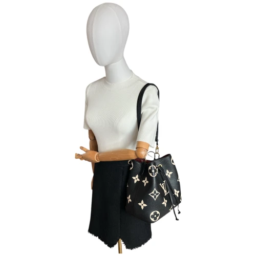 Louis Vuitton NéoNoé MM Bicolor Empreinte Carrier bags Louis Vuitton 5 Louis Vuitton NéoNoé MM Bicolor Empreinte Carrier bags Louis Vuitton 5