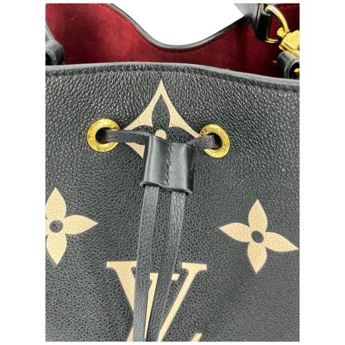 Louis Vuitton NéoNoé MM Bicolor Empreinte Carrier bags Louis Vuitton 16 Louis Vuitton NéoNoé MM Bicolor Empreinte Carrier bags Louis Vuitton 16