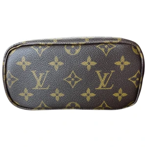 Louis Vuitton Neverfull BB Monogram Canvas Carrier bags Louis Vuitton 30 Louis Vuitton Neverfull BB Monogram Canvas Carrier bags Louis Vuitton 30