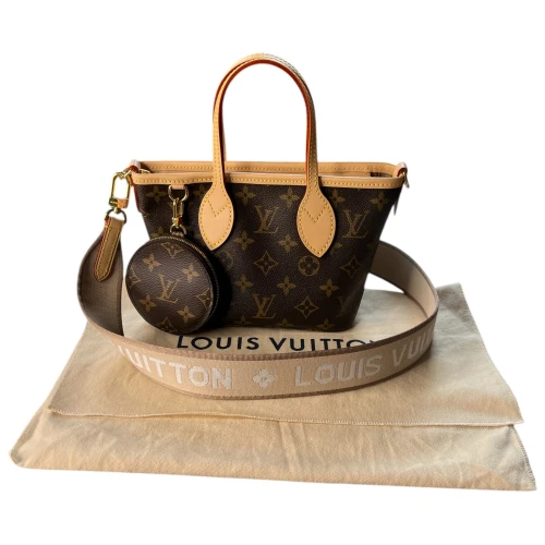 Louis Vuitton Neverfull BB Monogram Canvas Carrier bags Louis Vuitton 6 Louis Vuitton Neverfull BB Monogram Canvas Carrier bags Louis Vuitton 6