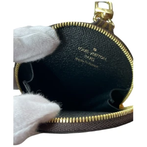 Louis Vuitton Neverfull BB Monogram Canvas Carrier bags Louis Vuitton 40 Louis Vuitton Neverfull BB Monogram Canvas Carrier bags Louis Vuitton 40