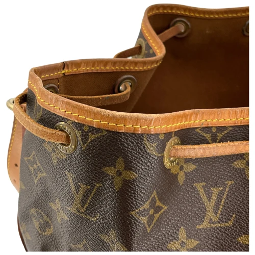 Louis Vuitton Sac Noe Grand Monogram Canvas Carrier bags Louis Vuitton 31 Louis Vuitton Sac Noe Grand Monogram Canvas Carrier bags Louis Vuitton 31