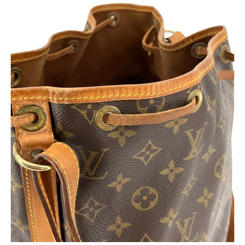 Louis Vuitton Sac Noe Grand Monogram Canvas Carrier bags Louis Vuitton 27 Louis Vuitton Sac Noe Grand Monogram Canvas Carrier bags Louis Vuitton 27
