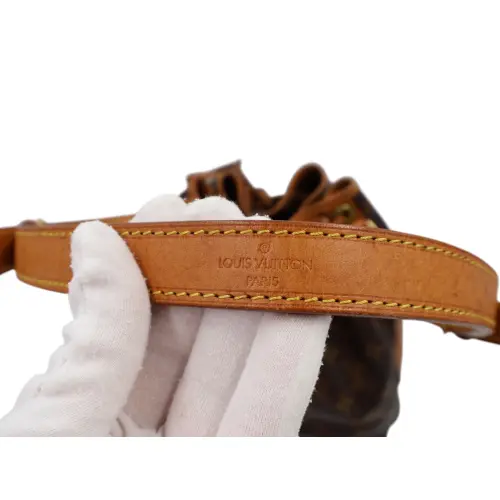 Louis Vuitton Noe Grand Monogram Canvas Handtaschen Louis Vuitton 11 Louis Vuitton Noe Grand Monogram Canvas Handtaschen Louis Vuitton 11