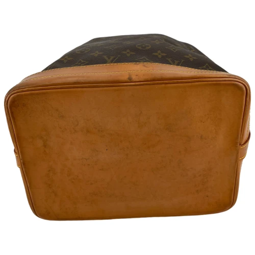 Louis Vuitton Sac Noe Grand Monogram Canvas Carrier bags Louis Vuitton 8 Louis Vuitton Sac Noe Grand Monogram Canvas Carrier bags Louis Vuitton 8