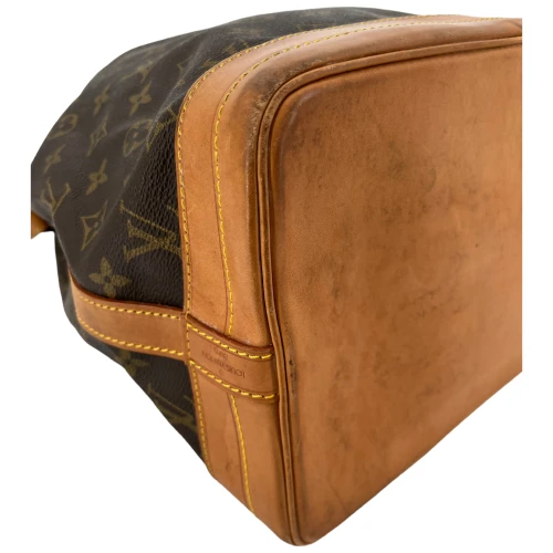 Louis Vuitton Sac Noe Grand Monogram Canvas Carrier bags Louis Vuitton 9 Louis Vuitton Sac Noe Grand Monogram Canvas Carrier bags Louis Vuitton 9