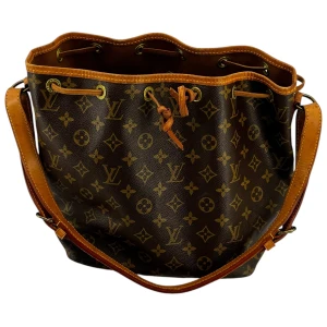 Louis Vuitton Sac Noe Petit Monogram Canvas Carrier bags Louis Vuitton 42 Louis Vuitton Sac Noe Petit Monogram Canvas Carrier bags Louis Vuitton 42