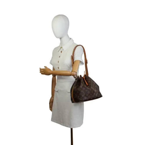 Louis Vuitton Noe Petit Monogram Canvas -käsilaukut Louis Vuitton 2 Louis Vuitton Noe Petit Monogram Canvas -käsilaukut Louis Vuitton 2