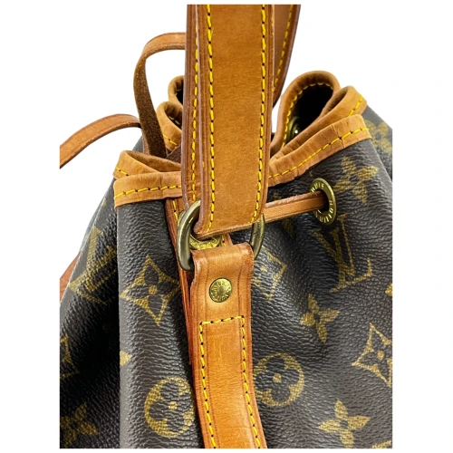 Louis Vuitton Sac Noe Petit Monogram Canvas Carrier bags Louis Vuitton 14