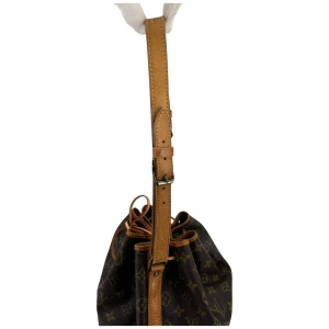 Louis Vuitton Sac Noe Petit Monogram Canvas Carrier bags Louis Vuitton 27 Louis Vuitton Sac Noe Petit Monogram Canvas Carrier bags Louis Vuitton 27
