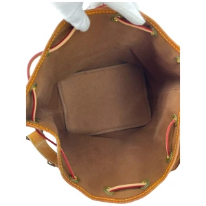 Louis Vuitton Sac Noe Petit Monogram Canvas Carrier bags Louis Vuitton 39 Louis Vuitton Sac Noe Petit Monogram Canvas Carrier bags Louis Vuitton 39