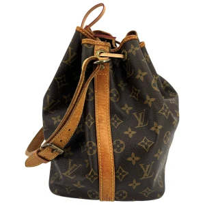 Louis Vuitton Sac Noe Petit Monogram Canvas Carrier bags Louis Vuitton 25 Louis Vuitton Sac Noe Petit Monogram Canvas Carrier bags Louis Vuitton 25