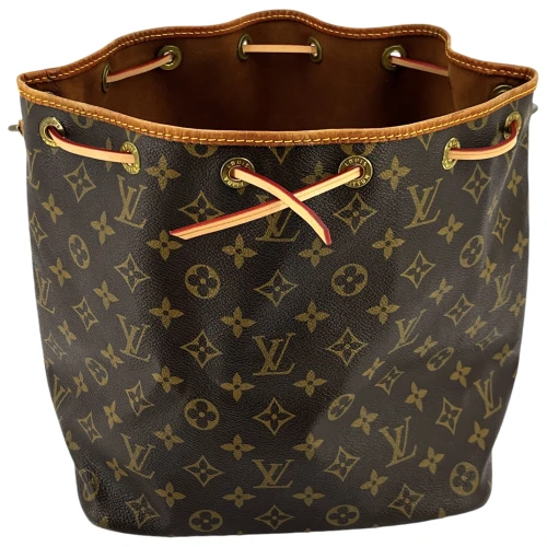 Louis Vuitton Sac Noe Petit Monogram Canvas Carrier bags Louis Vuitton 17 Louis Vuitton Sac Noe Petit Monogram Canvas Carrier bags Louis Vuitton 17