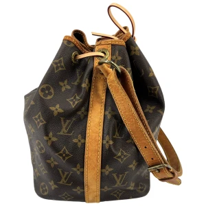 Louis Vuitton Sac Noe Petit Monogram Canvas Carrier bags Louis Vuitton 23 Louis Vuitton Sac Noe Petit Monogram Canvas Carrier bags Louis Vuitton 23