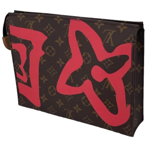 Louis Vuitton Poche Toilette 26 Tahitienne St. Tropez Limited editions Louis Vuitton 17