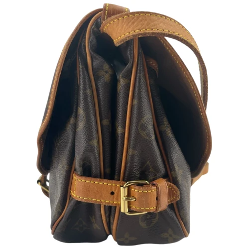 Louis Vuitton Saumur 30 Monogram Canvas Carrier bags Louis Vuitton 8 Louis Vuitton Saumur 30 Monogram Canvas Carrier bags Louis Vuitton 8