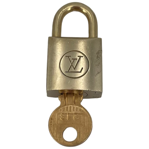 Louis Vuitton lock with key No. 216 Accessories 4