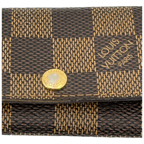 Louis Vuitton 4 Key Holder Damier Ebene Louis Vuitton Louis Vuitton 10 Louis Vuitton 4 Key Holder Damier Ebene Louis Vuitton Louis Vuitton 10