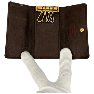 Louis Vuitton 4 Key Holder Damier Ebene Louis Vuitton Louis Vuitton 27 Louis Vuitton 4 Key Holder Damier Ebene Louis Vuitton Louis Vuitton 27