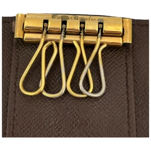 Louis Vuitton 4 Key Holder Damier Ebene Louis Vuitton Louis Vuitton 29 Louis Vuitton 4 Key Holder Damier Ebene Louis Vuitton Louis Vuitton 29