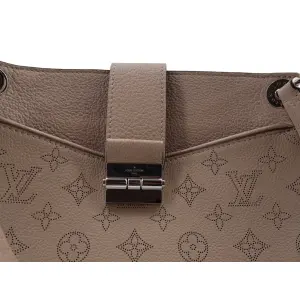 Louis Vuitton Sèvres Carrier bags Louis Vuitton 36 Louis Vuitton Sèvres Carrier bags Louis Vuitton 36