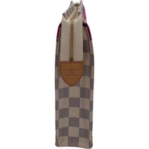 Louis Vuitton Poche Toilette 26 Summer Trunks St. Tropez Pienet nahkatuotteet Louis Vuitton 4