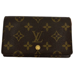Louis Vuitton Tresor Monogram Canvas Wallet Louis Vuitton Louis Vuitton 25