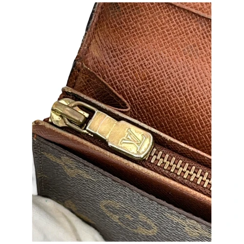 Louis Vuitton Tresor Monogram Canvas Wallet Louis Vuitton Louis Vuitton 20