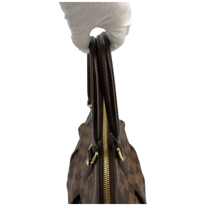 Louis Vuitton Trevi PM Damier Ebene Carrier bags Louis Vuitton 38 Louis Vuitton Trevi PM Damier Ebene Carrier bags Louis Vuitton 38