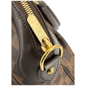 Louis Vuitton Trevi PM Damier Ebene Carrier bags Louis Vuitton 40 Louis Vuitton Trevi PM Damier Ebene Carrier bags Louis Vuitton 40