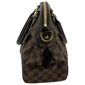 Louis Vuitton Trevi PM Damier Ebene Carrier bags Louis Vuitton 32 Louis Vuitton Trevi PM Damier Ebene Carrier bags Louis Vuitton 32