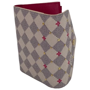 Louis Vuitton Victorine Damier Azure Studs Wallet Limited editions Louis Vuitton 20 Louis Vuitton Victorine Damier Azure Studs Wallet Limited editions Louis Vuitton 20